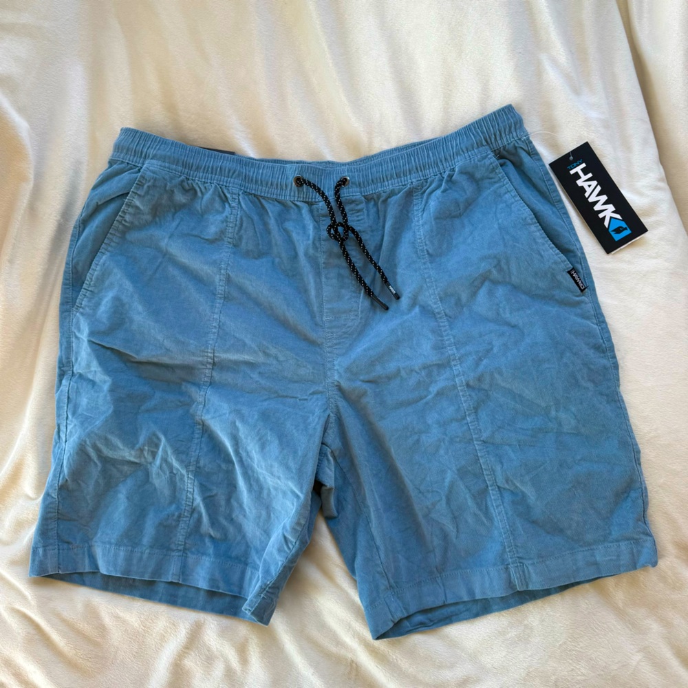 NWT Tony Hawk Men's Blue flat front casual shorts large 8” inseam